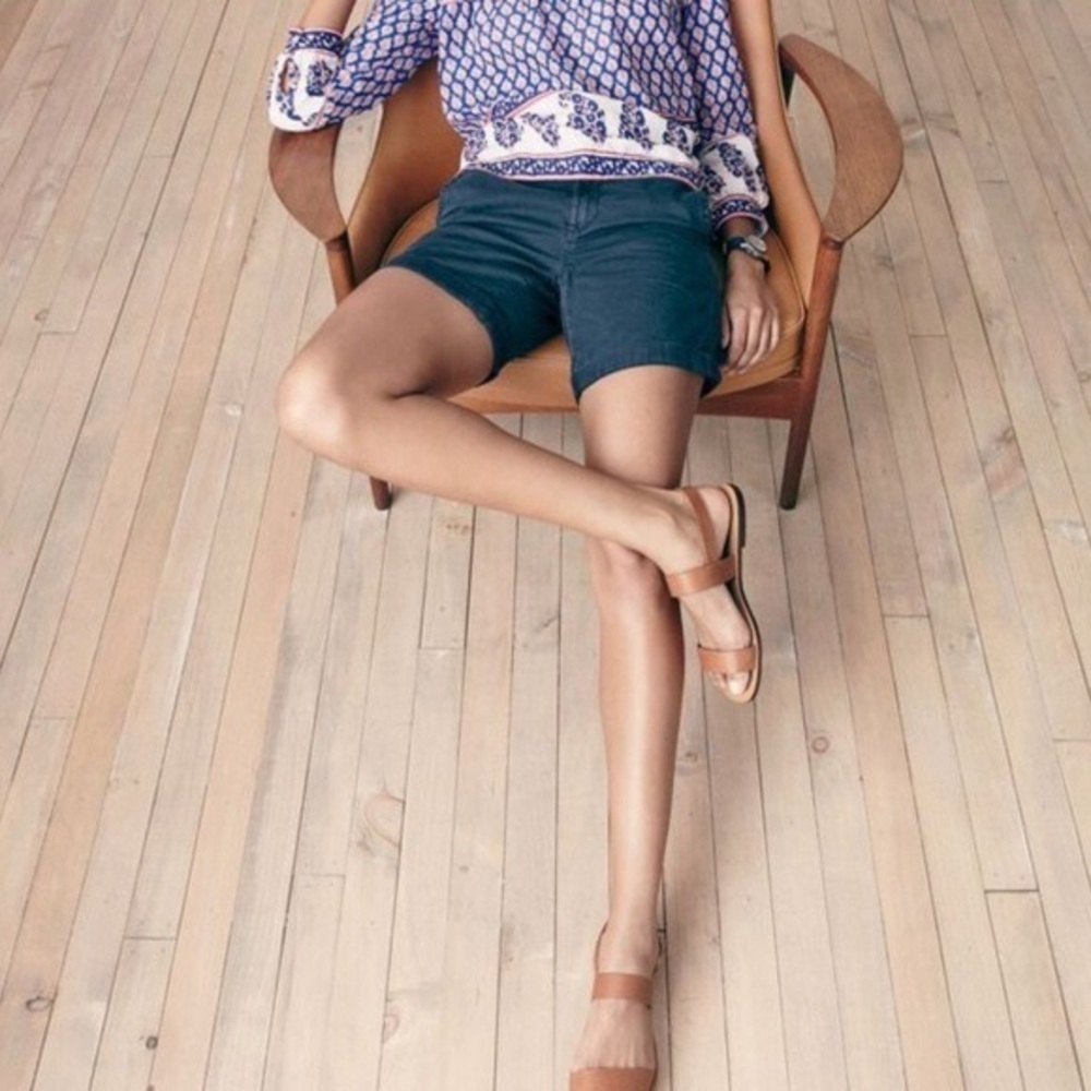 J Crew • Sunday Slim Chino Short navy blue boyfriend preppy casual twill